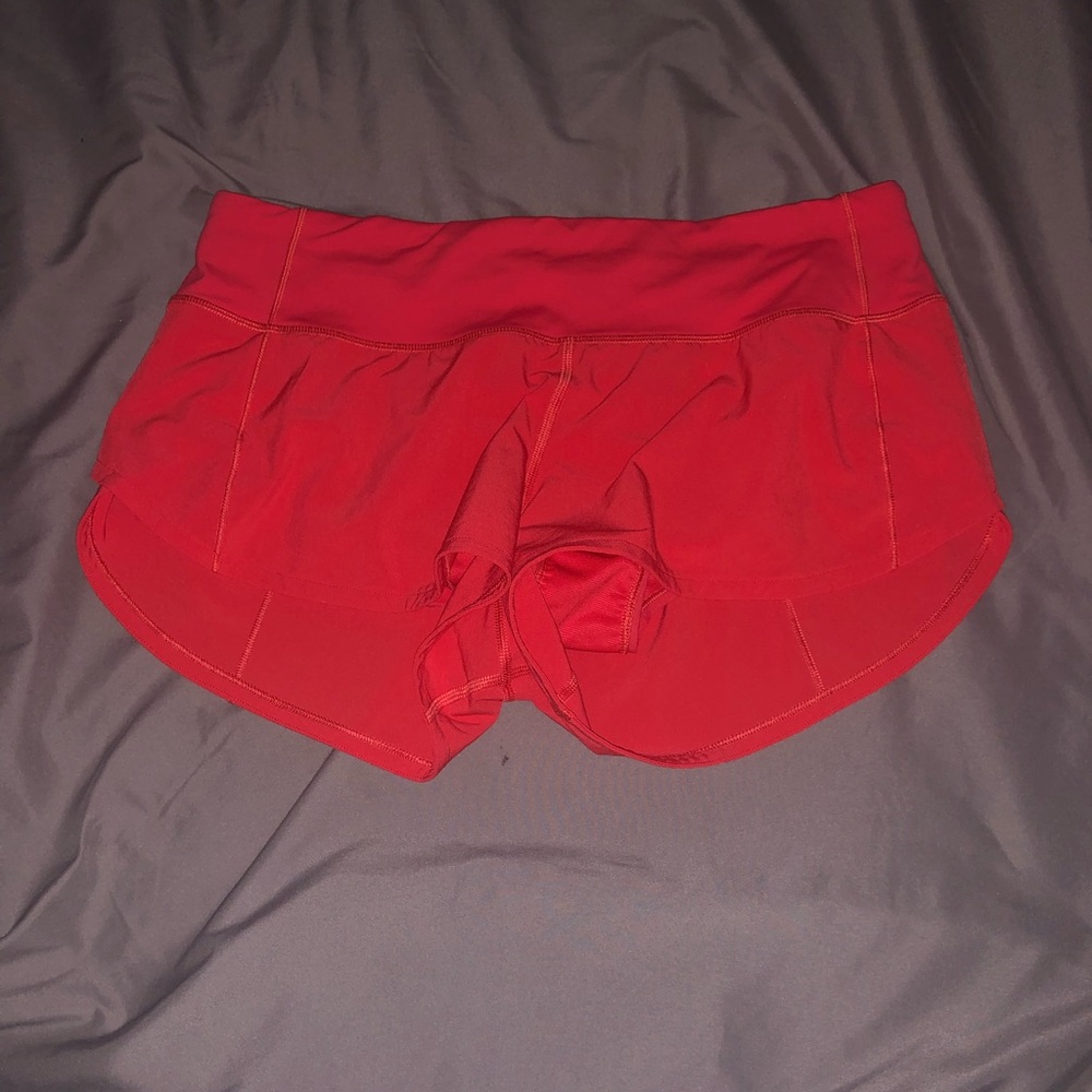 LULULEMON CARNATION RED SPEED UP